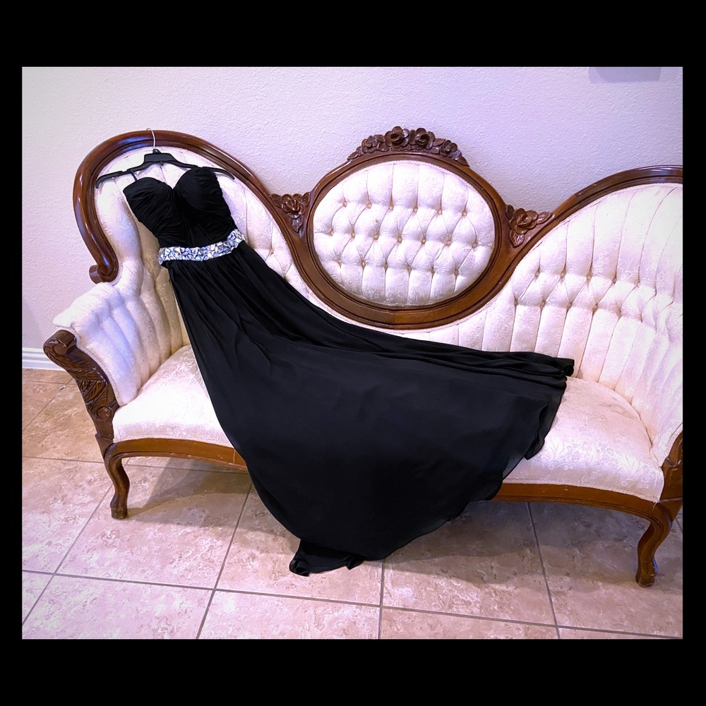 Strapless black evening gown w/rhinestone belt